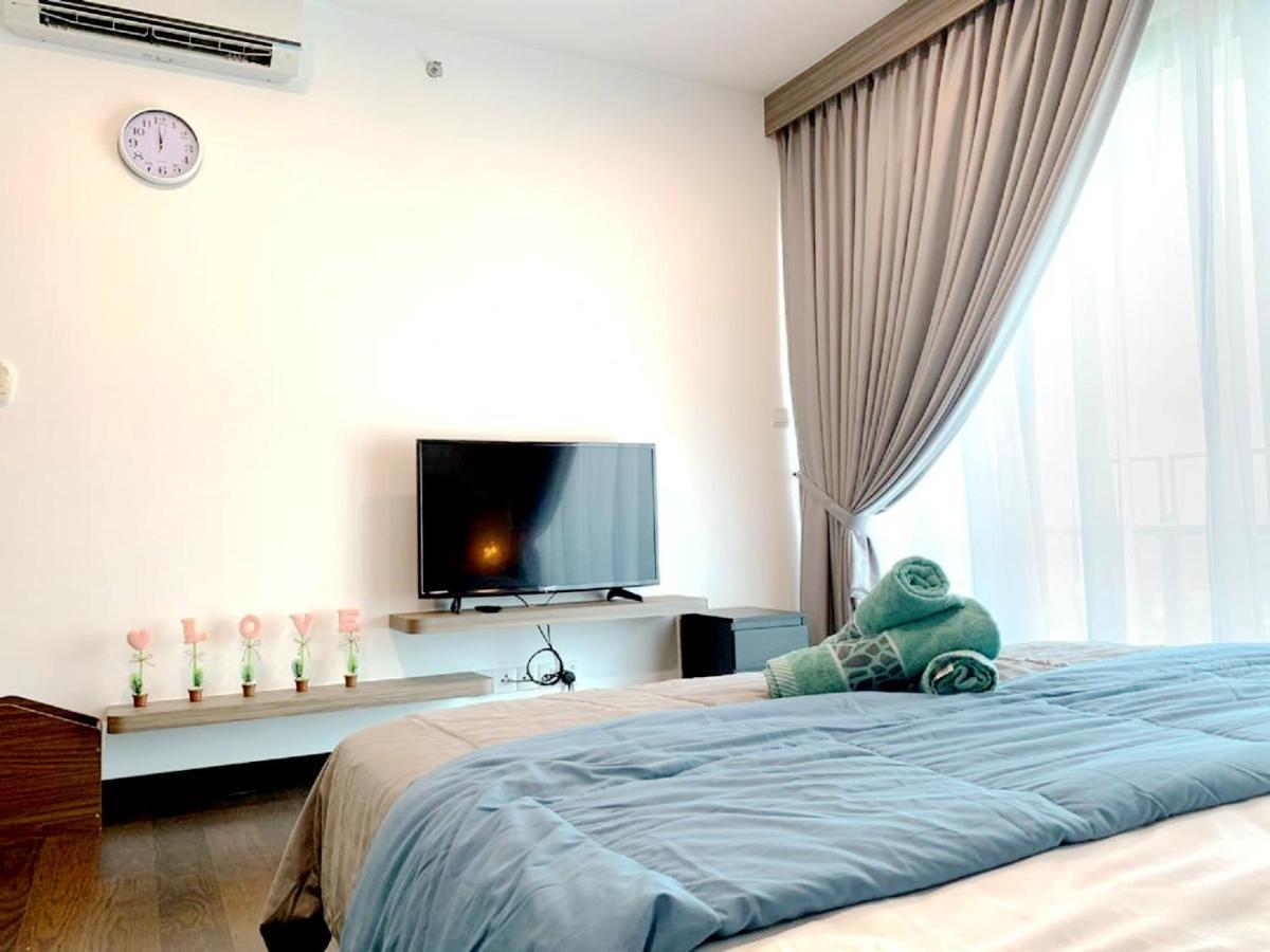 Almas Suites Puteri Harbour Нусаджая Екстериор снимка